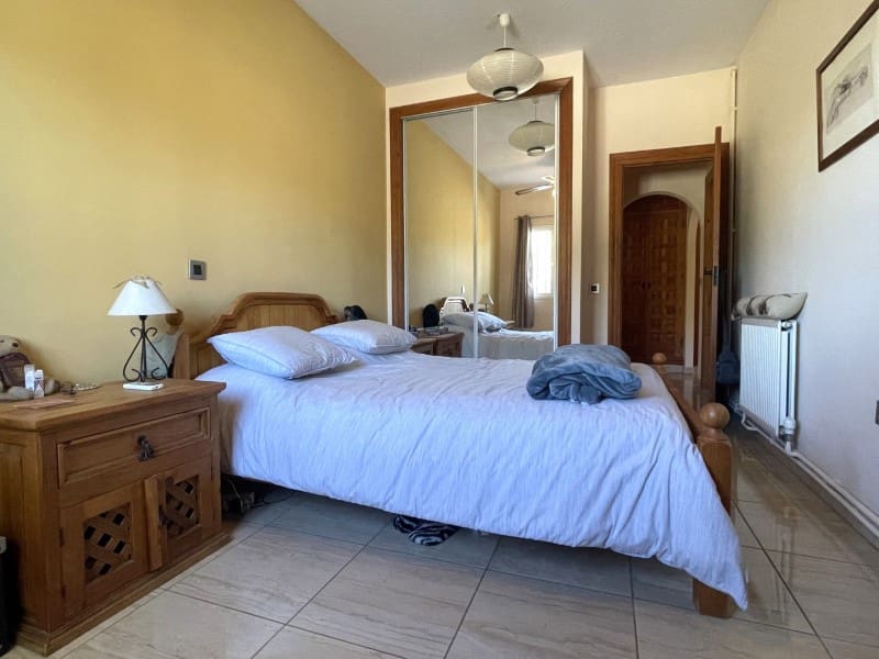 Chalet de 4 habitaciones en Cuevas del Almanzora en venta con piscina garaje - 485.000 € (Ref: 9449145)