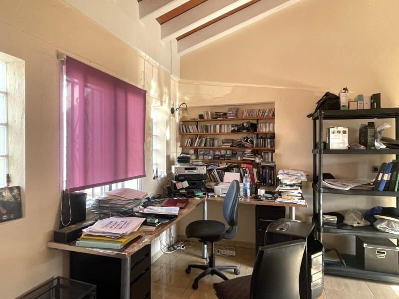 Chalet de 4 habitaciones en Cuevas del Almanzora en venta con piscina garaje - 485.000 € (Ref: 9449145)