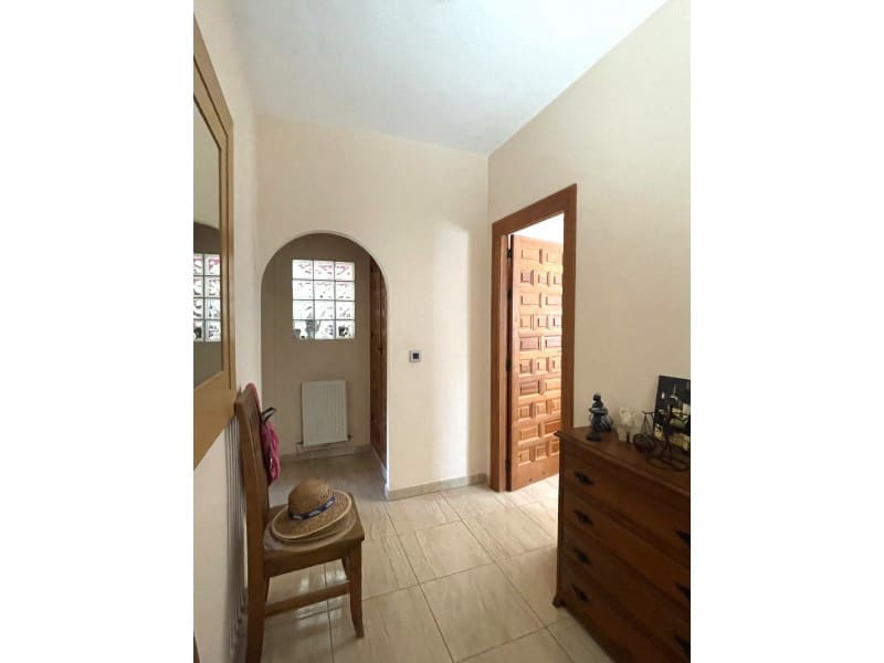 4 soverom Villa til salgs i Cuevas del Almanzora med svømmebasseng garasje - € 485 000 (Ref: 9449145)