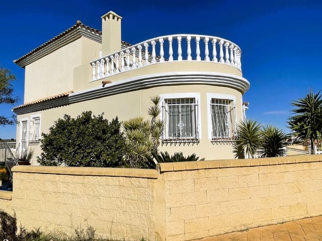 3 bedroom Villa for sale in Turre with pool - € 349,000 (Ref: 9504656)