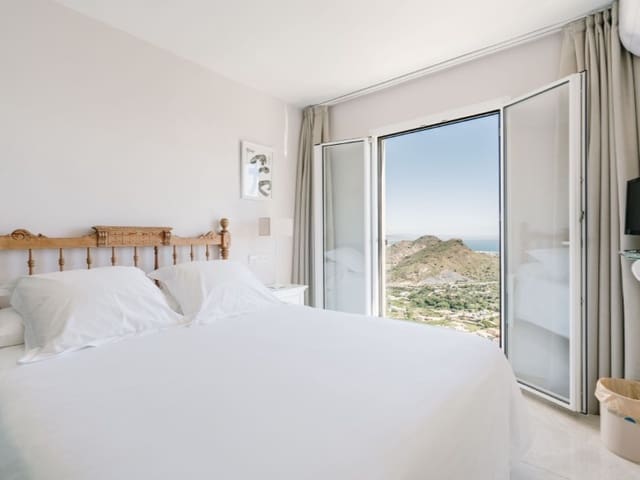 8 bedroom Hotel for sale in Mojácar - € 530,000 (Ref: 9516094)