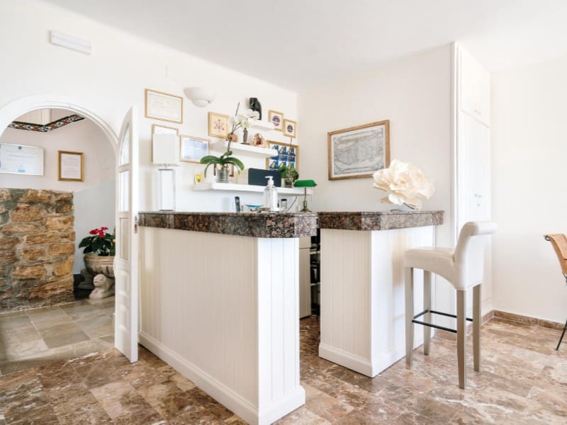 8 bedroom Hotel for sale in Mojacar - € 530,000 (Ref: 9516094)