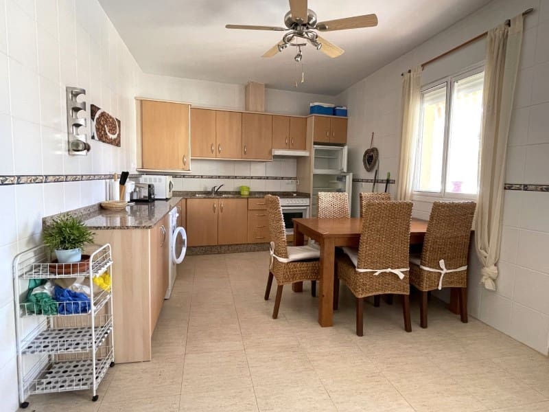 3 makuuhuone Huoneisto myytävänä paikassa Cuevas del Almanzora mukana uima-altaan - 125 000 € (Ref: 9625528)