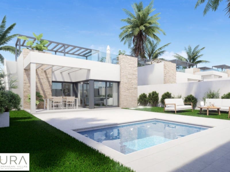 Chalet de 3 habitaciones en Vera en venta con piscina - 299.000 € (Ref: 9655865)