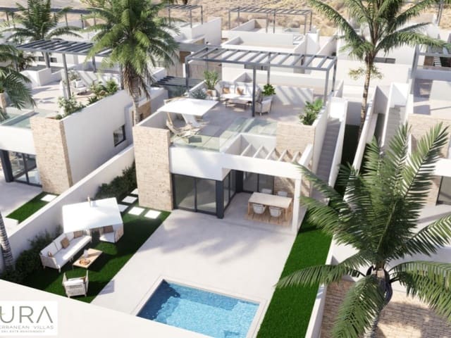 Chalet de 3 habitaciones en Valle del Este, Vera en venta con piscina - 299.000 € (Ref: 9655865)