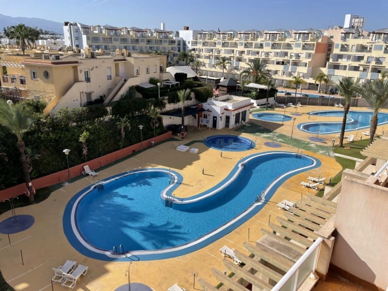 2 bedroom Apartment for sale in Puerto del Rey with pool - € 240,000 (Ref: 9674024)