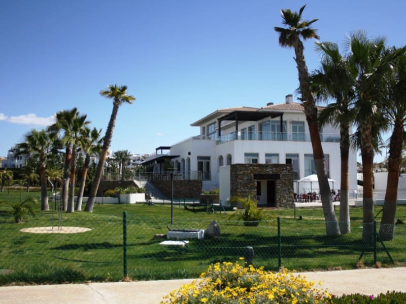 2 makuuhuone Huoneisto myytävänä paikassa Vera mukana uima-altaan - 185 000 € (Ref: 9755631)