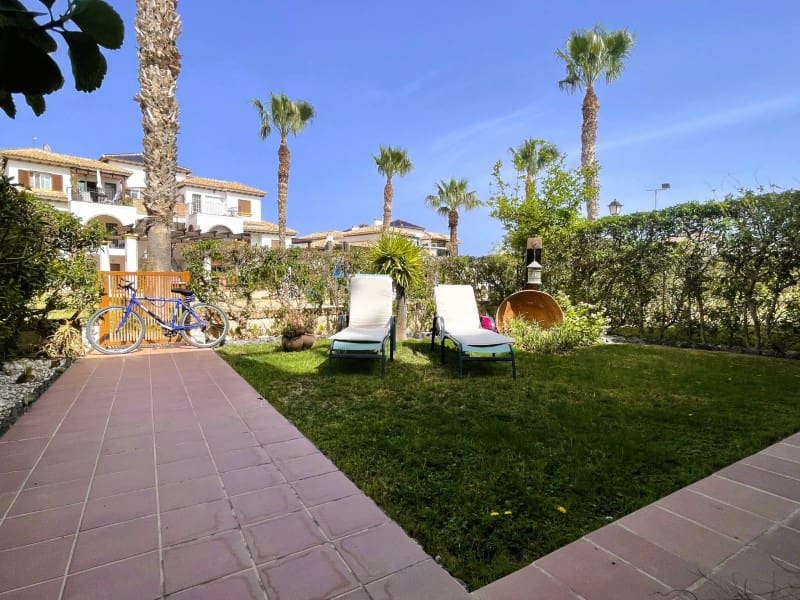 Apartamento de 2 habitaciones en Vera en venta - 219.000 € (Ref: 9807880)