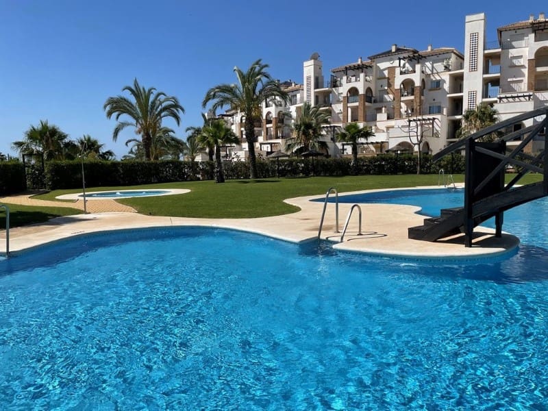 Apartamento de 2 habitaciones en Vera en venta - 219.000 € (Ref: 9807880)