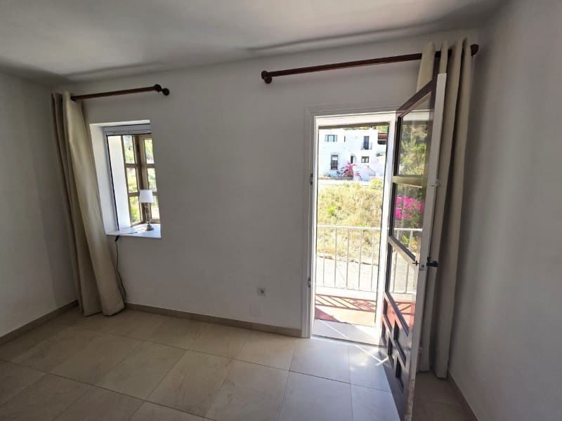 2 makuuhuone Omakotitalo myytävänä paikassa Turre - 185 000 € (Ref: 9868429)