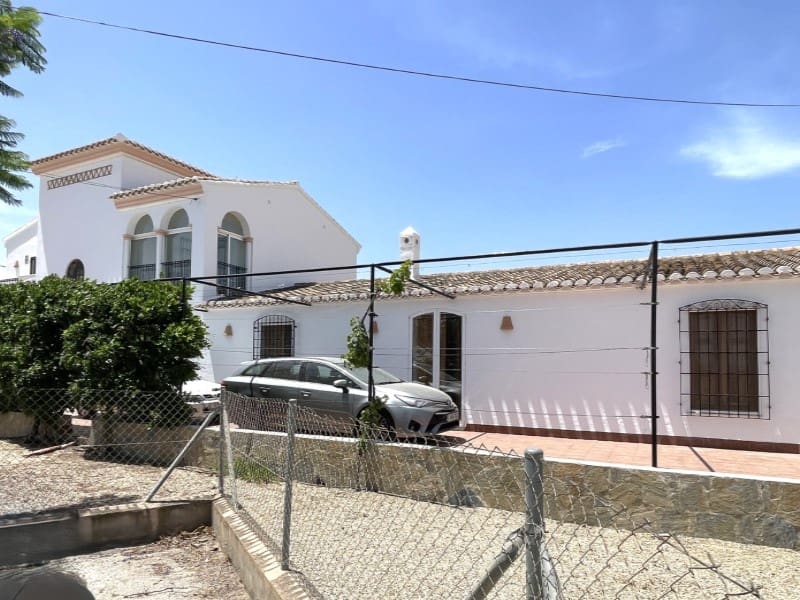 4 chambre Finca/Maison de Campagne à vendre à Antas avec piscine garage - 485 000 € (Ref: 9915797)