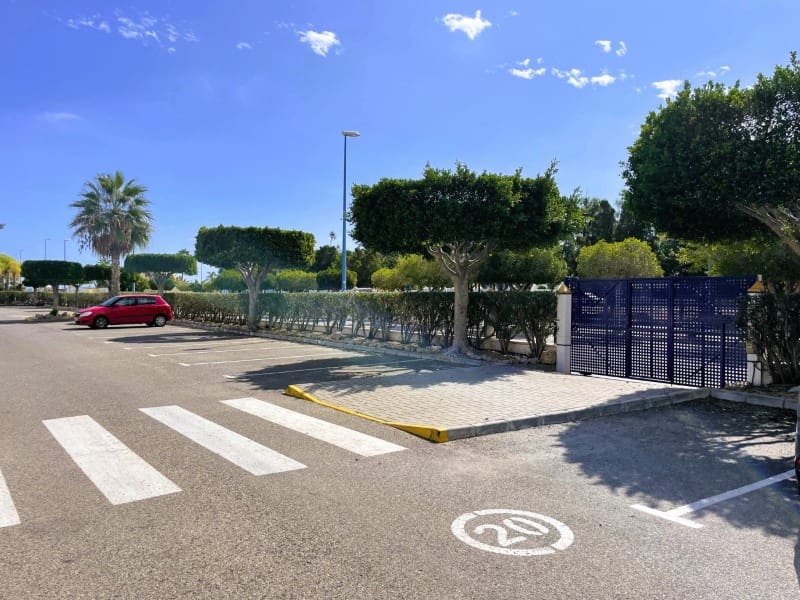 2 bedroom Apartment for sale in Puerto del Rey - € 249,000 (Ref: 9936053)