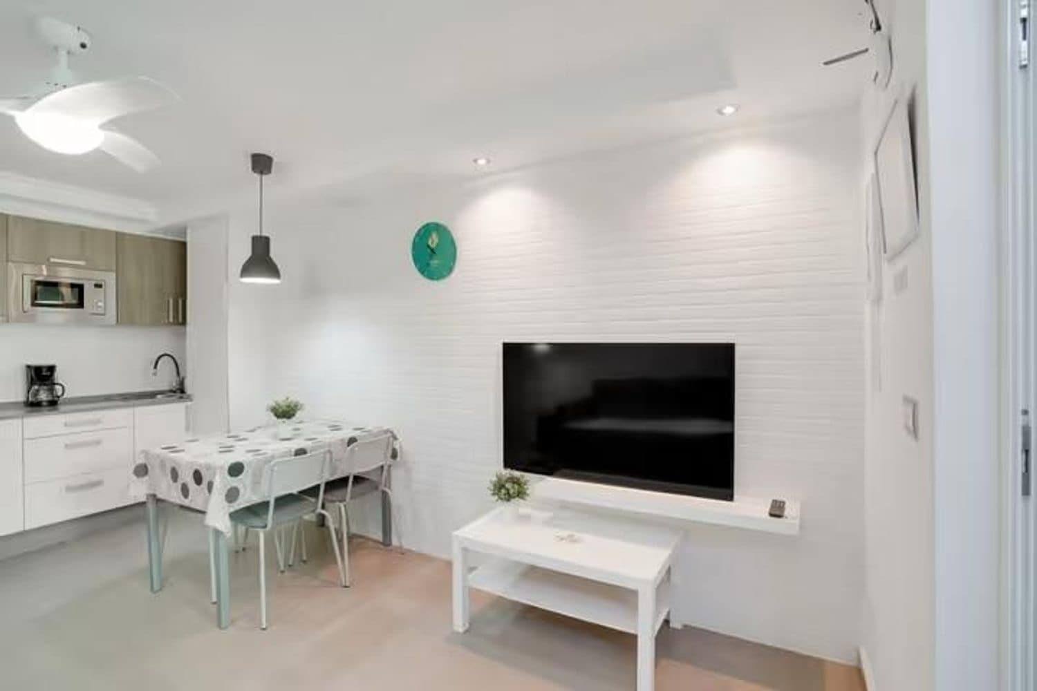 Apartamento de 12 habitaciones en Playa del Inglés en venta con piscina garaje - 1.200.000 € (Ref: 10002545)