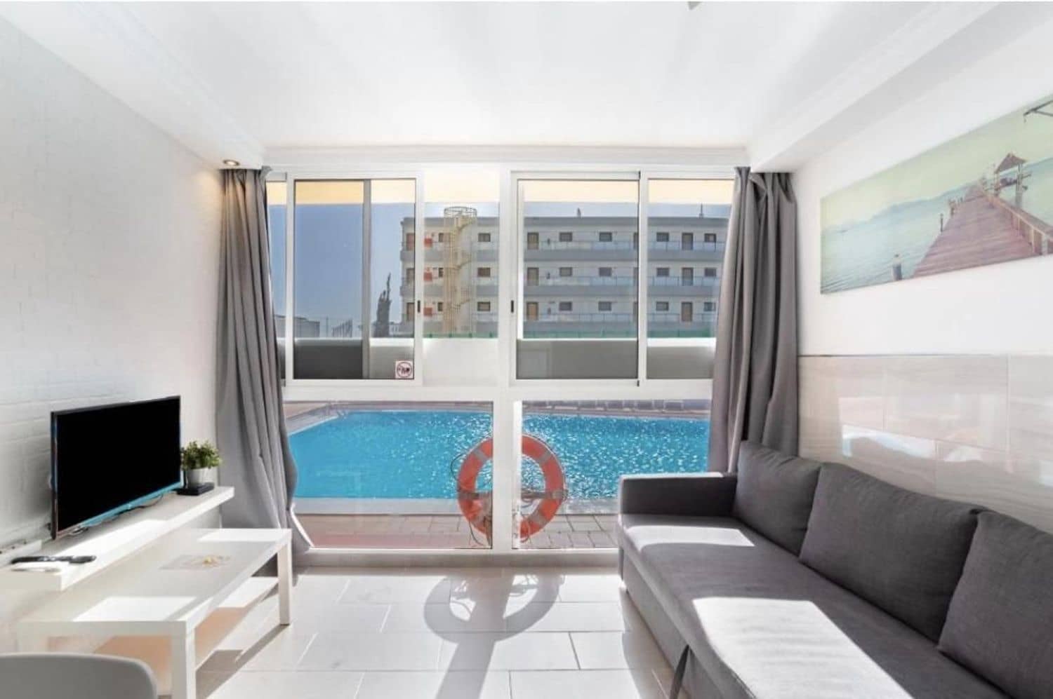 Apartamento de 12 habitaciones en Playa del Inglés en venta con piscina garaje - 1.200.000 € (Ref: 10002545)