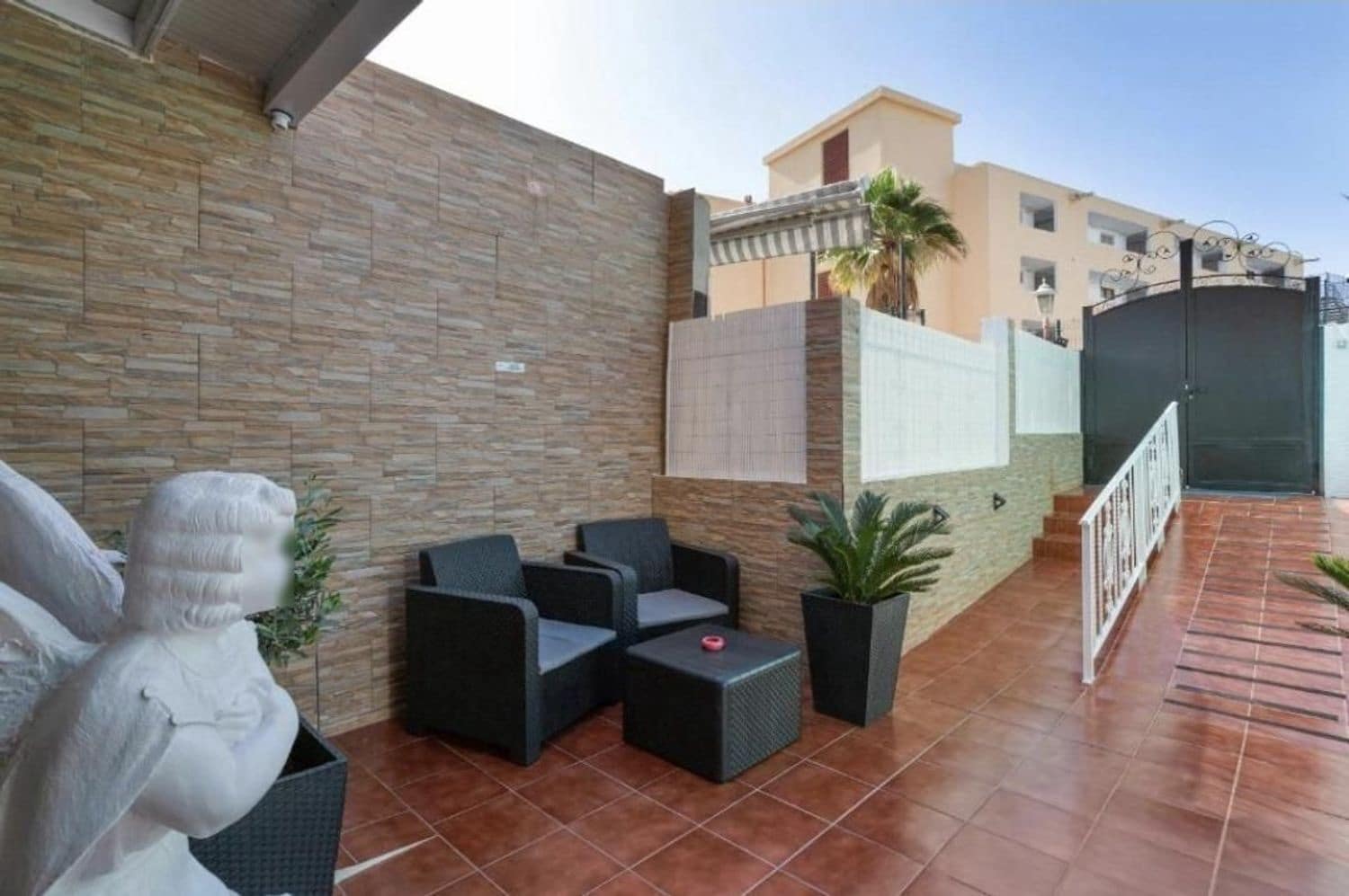 Apartamento de 12 habitaciones en Playa del Inglés en venta con piscina garaje - 1.200.000 € (Ref: 10002545)