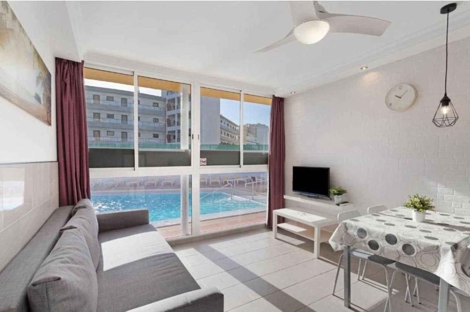 Apartamento de 12 habitaciones en Playa del Inglés en venta con piscina garaje - 1.200.000 € (Ref: 10002545)