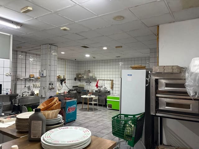 Commercial for rent in Vecindario, Santa Lucía de Tirajana - € 1,550 (Ref: 10016939)