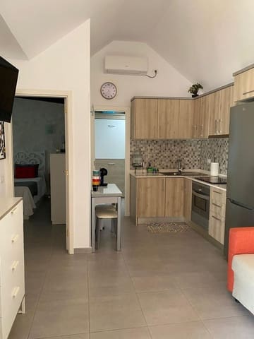 2 sypialnia Dom do wynajęcia w Campo Internacional, San Bartolomé de Tirajana z basenem garażem - 1 400 € (Ref: 10025086)