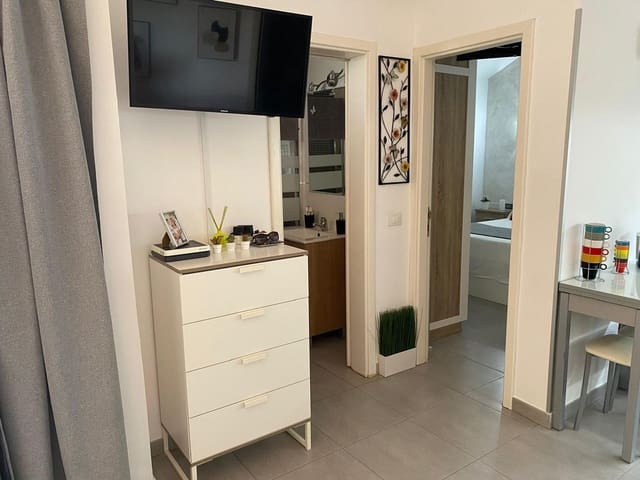 2 sypialnia Dom do wynajęcia w Campo Internacional, San Bartolomé de Tirajana z basenem garażem - 1 400 € (Ref: 10025086)