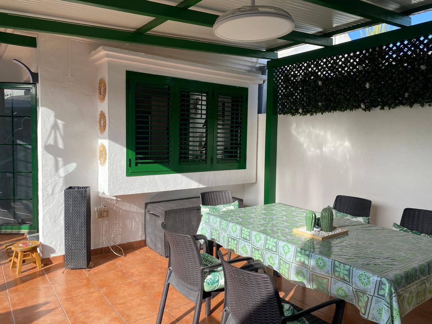 2 sypialnia Dom do wynajęcia w San Bartolome de Tirajana z basenem garażem - 1 400 € (Ref: 10025086)