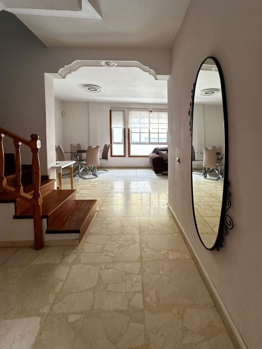 Casa de 3 habitaciones en Maspalomas en alquiler con piscina garaje - 1.700 € (Ref: 10061270)