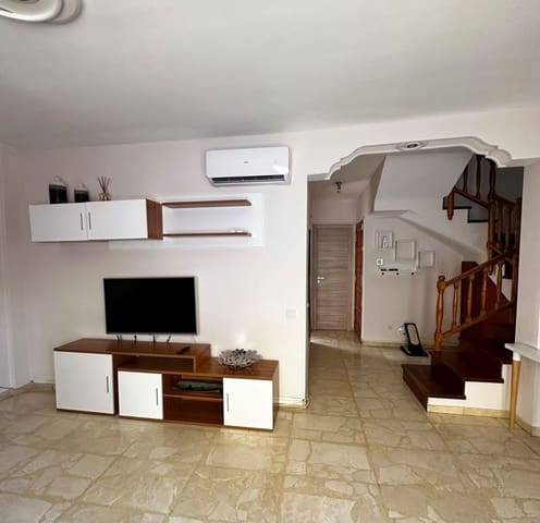 3 slaapkamer Huis te huur in Maspalomas, San Bartolomé de Tirajana met zwembad garage - € 1.700 (Ref: 10061270)