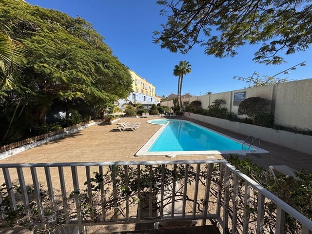 Casa de 3 habitaciones en Maspalomas, San Bartolomé de Tirajana en alquiler con piscina garaje - 1.700 € (Ref: 10061270)