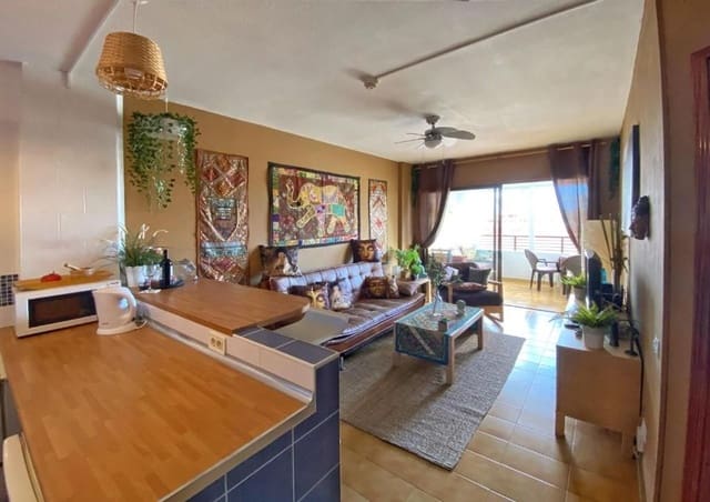 1 bedroom Apartment for sale in Playa del Inglés, San Bartolomé de Tirajana with pool garage - € 255,000 (Ref: 10114463)