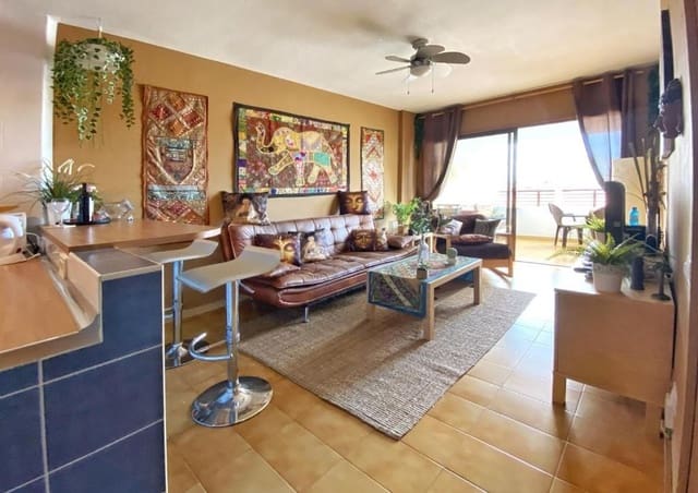 1 bedroom Apartment for sale in Playa del Inglés, San Bartolomé de Tirajana with pool garage - € 255,000 (Ref: 10114463)