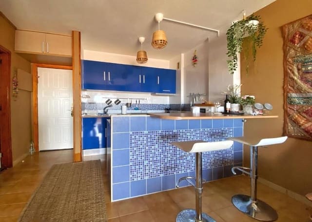 1 bedroom Apartment for sale in Playa del Inglés, San Bartolomé de Tirajana with pool garage - € 255,000 (Ref: 10114463)