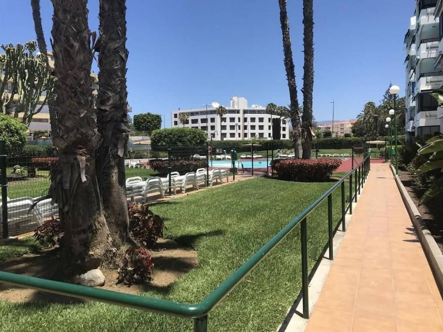 1 bedroom Apartment for sale in Playa del Ingles with pool garage - € 255,000 (Ref: 10114463)