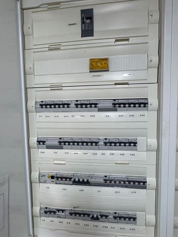 Kommersiell att hyra i San Bartolomé de Tirajana - 1 850 € (Ref: 10127599)
