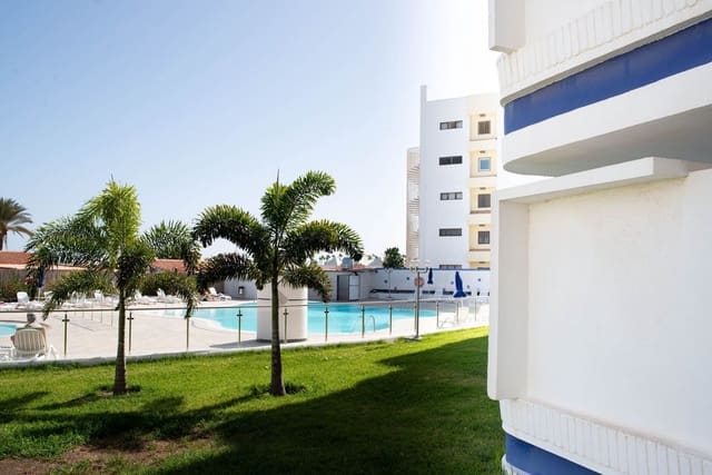 1 soveværelse Lejlighed til salg i Playa del Inglés, San Bartolomé de Tirajana med swimmingpool garage - € 239.000 (Ref: 10157140)