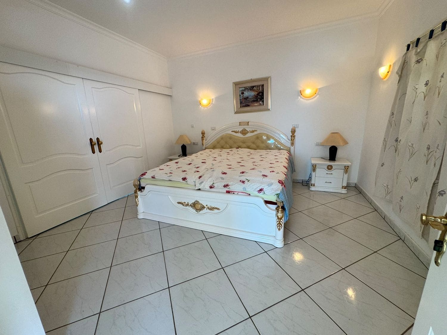 2 bedroom Villa for sale in San Bartolome de Tirajana with pool garage - € 760,000 (Ref: 10164047)