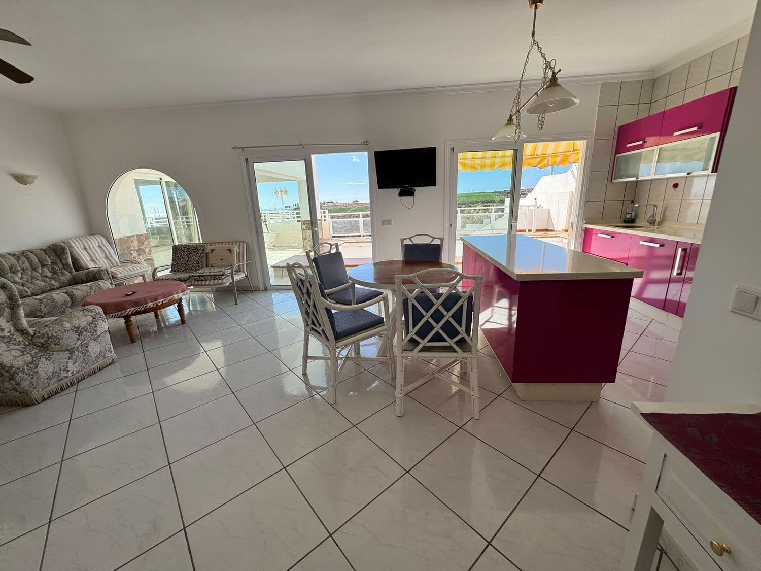 2 bedroom Villa for sale in San Bartolome de Tirajana with pool garage - € 760,000 (Ref: 10164047)