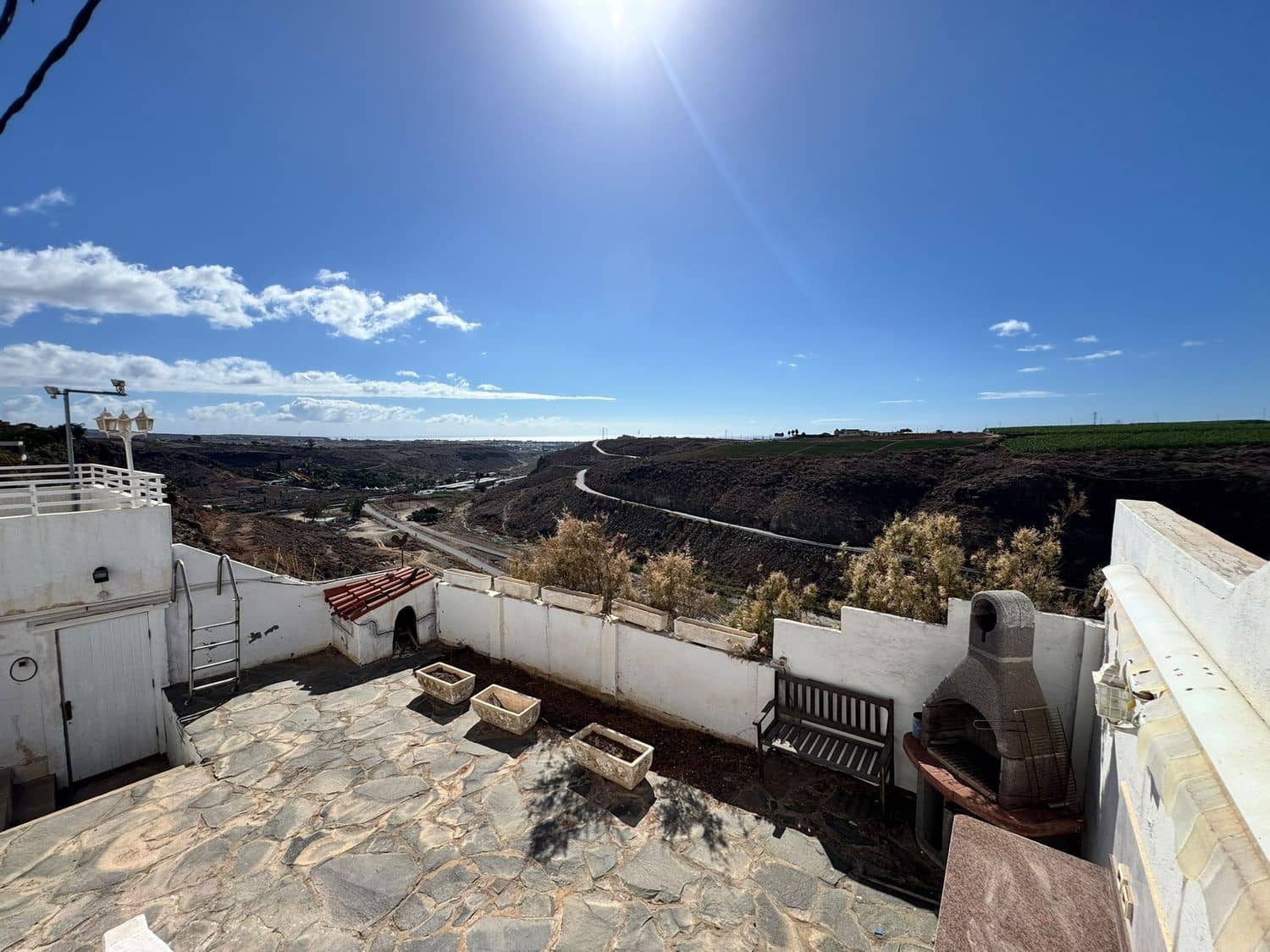 2 bedroom Villa for sale in San Bartolome de Tirajana with pool garage - € 760,000 (Ref: 10164047)