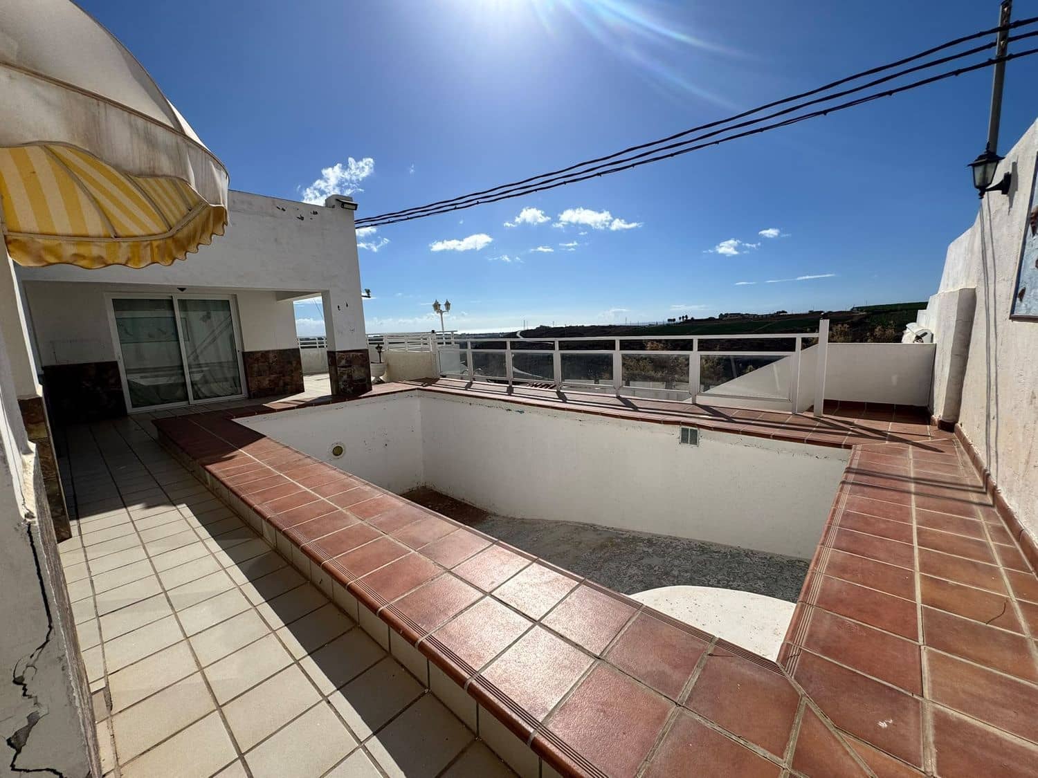 2 bedroom Villa for sale in San Bartolome de Tirajana with pool garage - € 760,000 (Ref: 10164047)