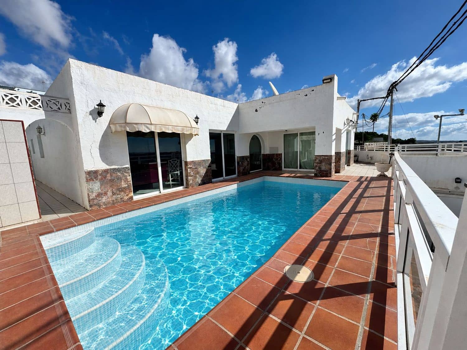 2 bedroom Villa for sale in San Bartolome de Tirajana with pool garage - € 760,000 (Ref: 10164047)