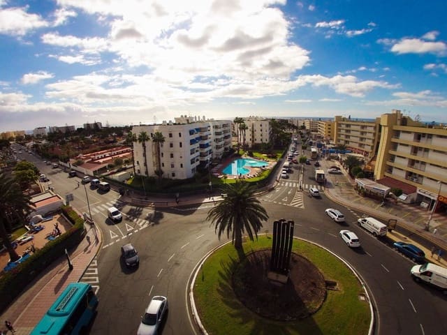 Commercieel te huur in Playa del Inglés, San Bartolomé de Tirajana - € 6.000 (Ref: 10176156)