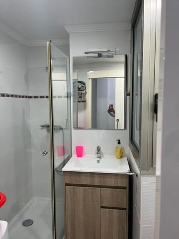 1 soveværelse Lejlighed til leje i Santa Catalina - Canteras, Las Palmas de Gran Canaria med garage - € 950 (Ref: 8189254)