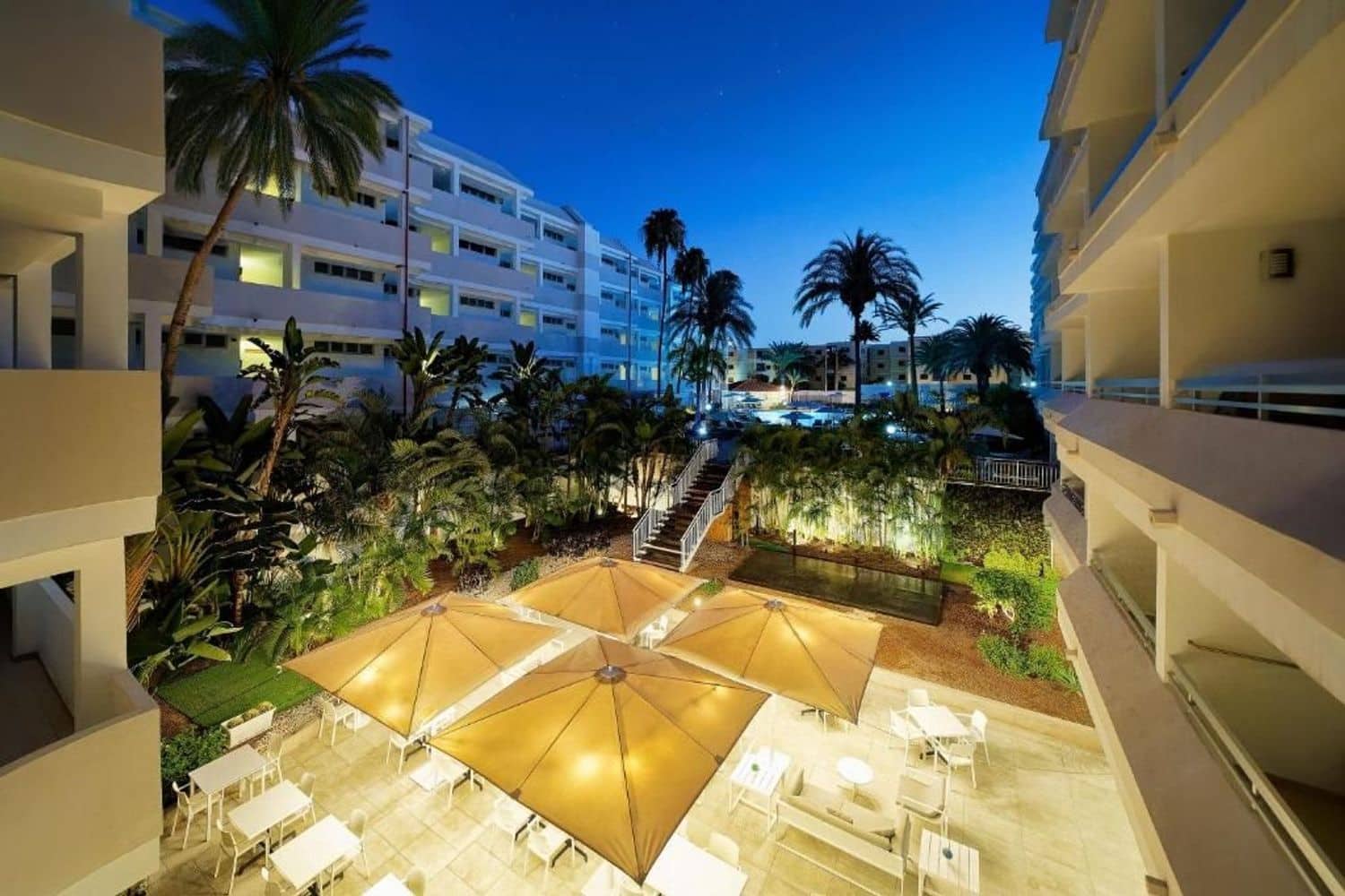 1 soveværelse Lejlighed til salg i Playa del Ingles med swimmingpool - € 198.000 (Ref: 8629951)