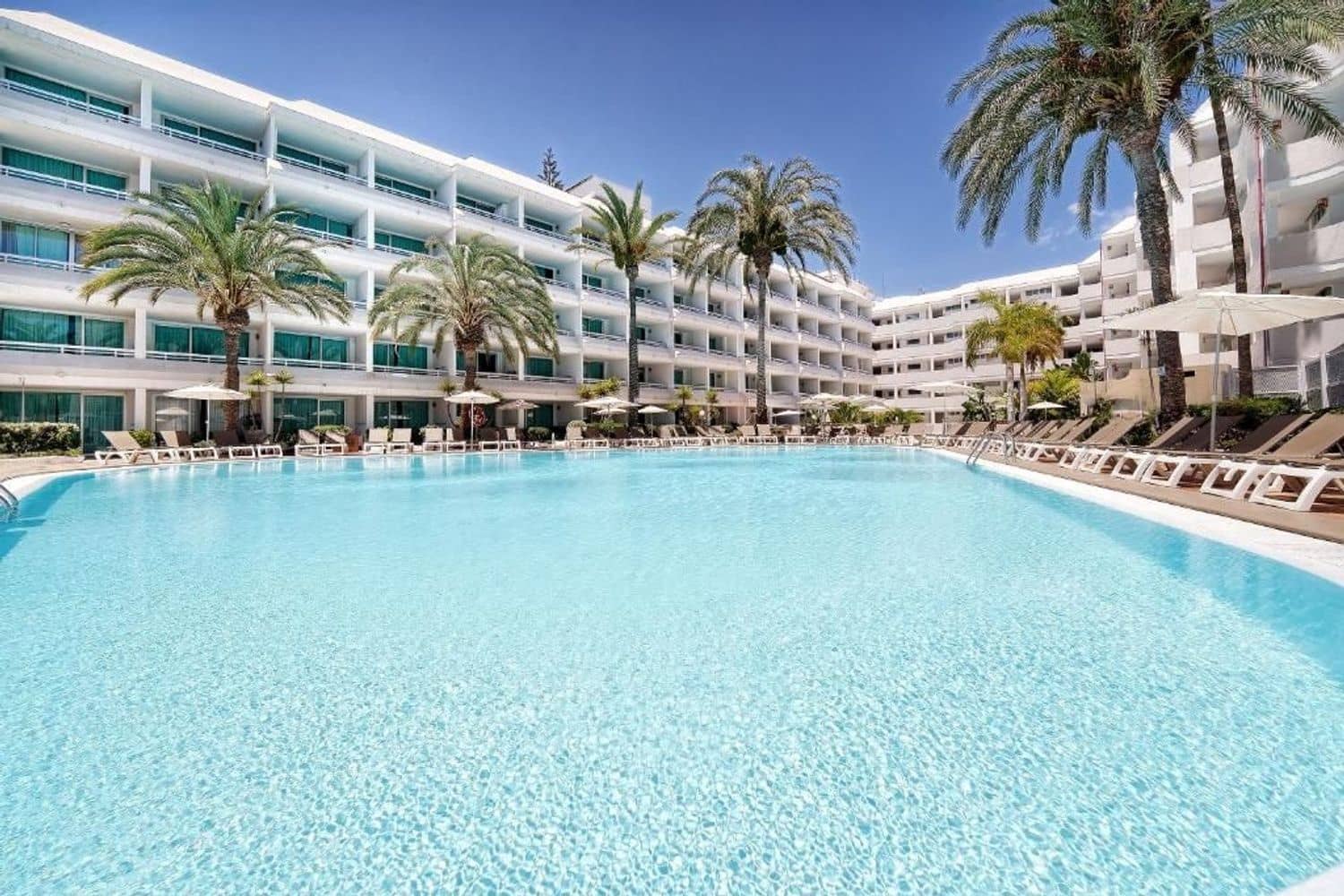 1 soveværelse Lejlighed til salg i Playa del Ingles med swimmingpool - € 198.000 (Ref: 8629951)