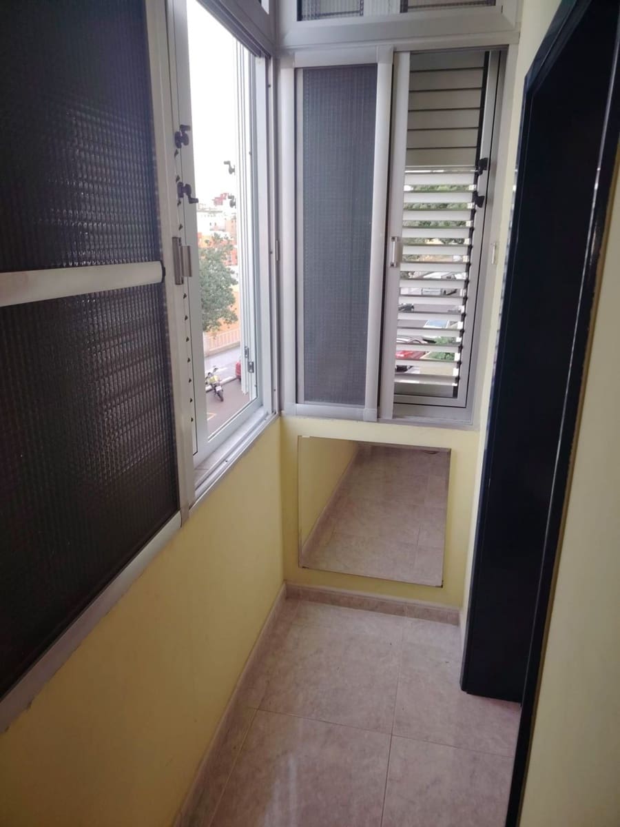 2 soveværelse Lejlighed til salg i Las Palmas de Gran Canaria - € 149.700 (Ref: 8682038)