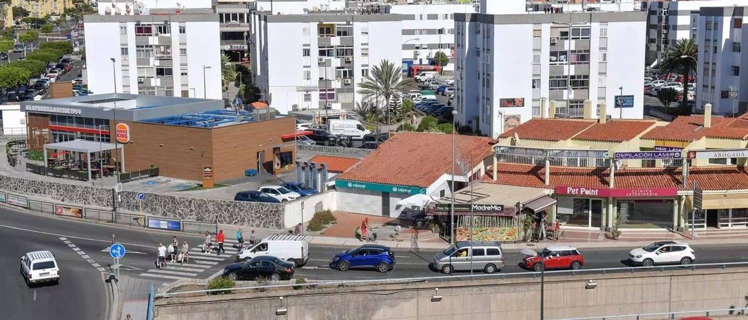 Erhverv til salg i San Bartolome de Tirajana - € 252.000 (Ref: 8696047)