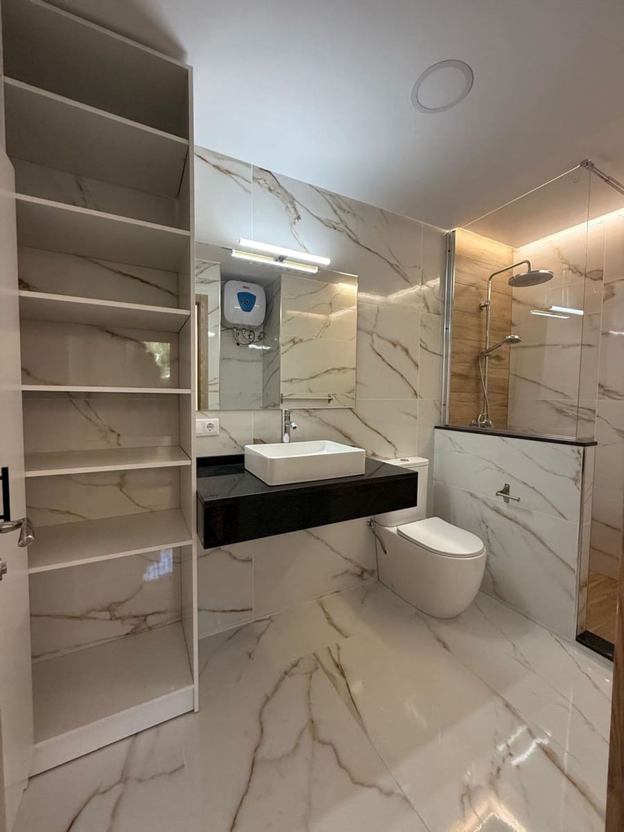 3 Zimmer Apartment zu verkaufen in San Bartolome de Tirajana mit Garage - 275.000 € (Ref: 8883946)