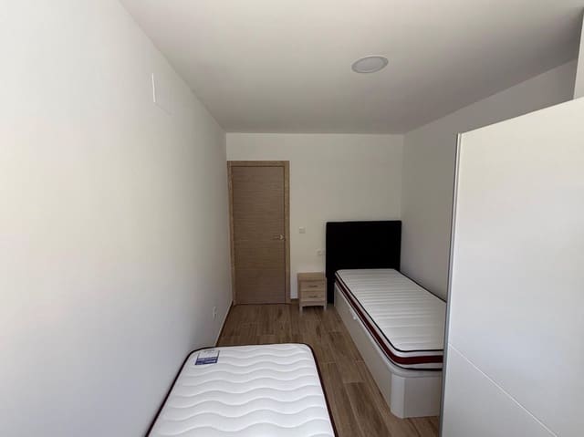 3 Zimmer Apartment zu verkaufen in San Bartolomé de Tirajana mit Garage - 275.000 € (Ref: 8883946)