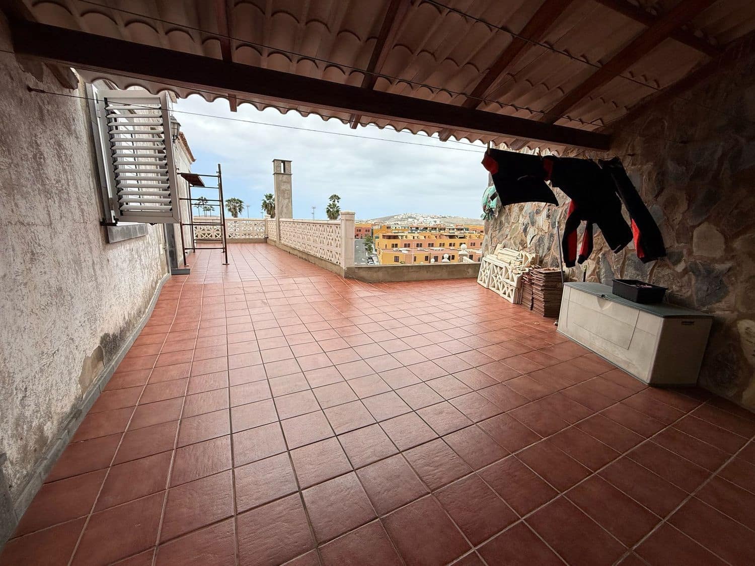 6 soveværelse Byhus til salg i Las Palmas de Gran Canaria med garage - € 1.130.000 (Ref: 8885788)