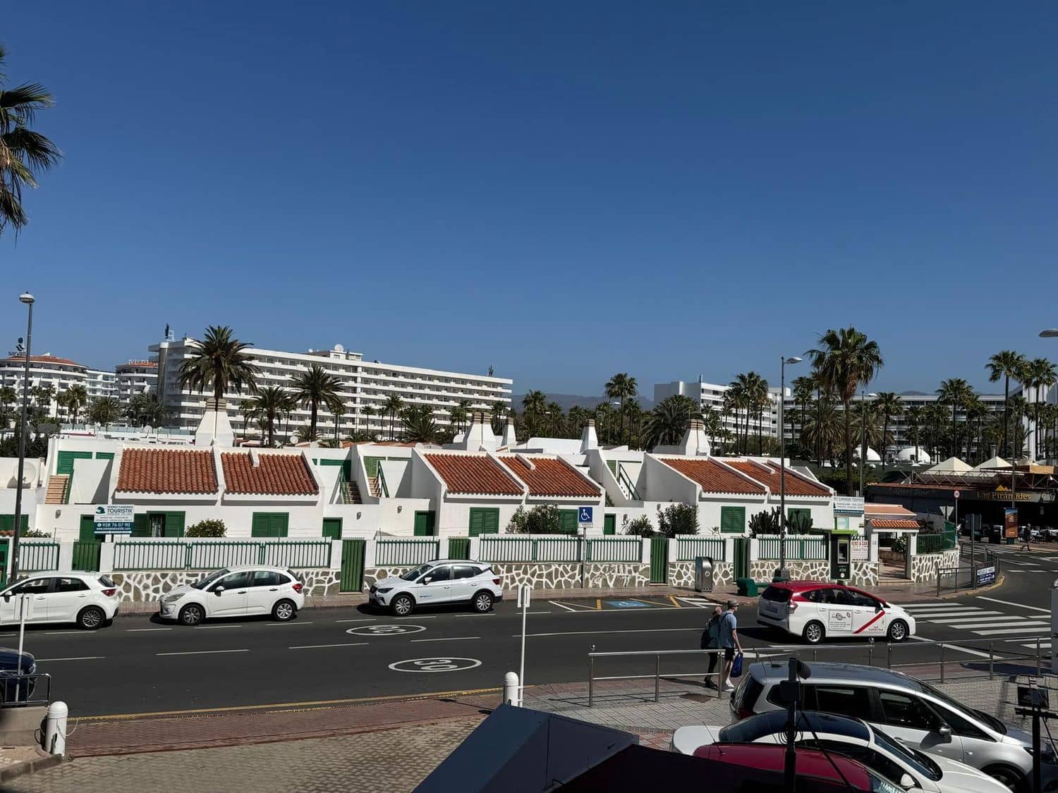 1 soverom Leilighet til salgs i Playa del Ingles med garasje - € 225 000 (Ref: 8948425)