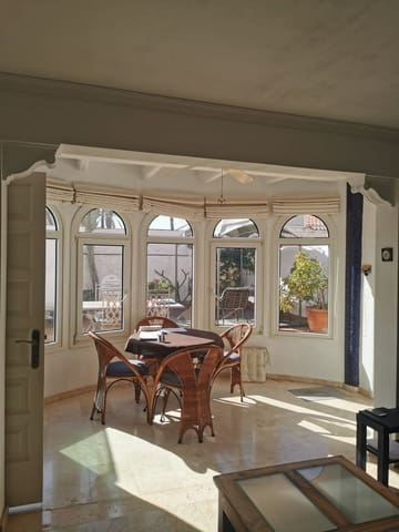 3 sovrum Hus till salu i Playa del Inglés, San Bartolomé de Tirajana med pool garage - 540 000 € (Ref: 8975602)