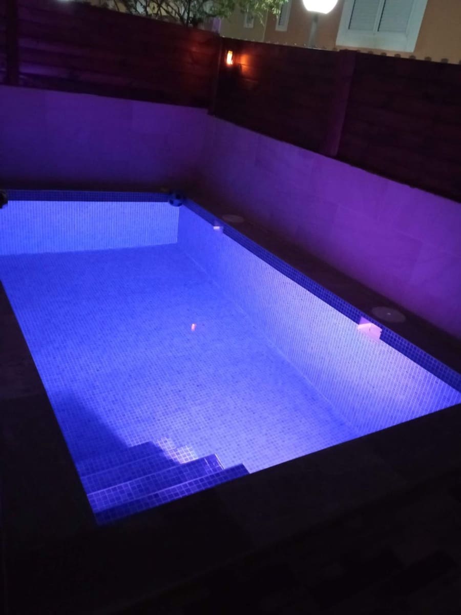 4 soveværelse Byhus til salg i San Bartolome de Tirajana med swimmingpool garage - € 530.000 (Ref: 9057186)